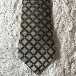 Carlos Devenezia 100% silk necktie